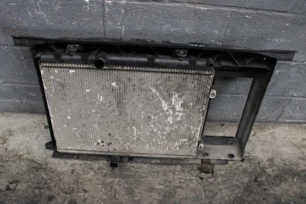 FACE AVANT CITROEN BERLINGO/ PEUGEOT PARTNER 1.6HDI 2010 ( AVEC CLILME ) - Vue 2